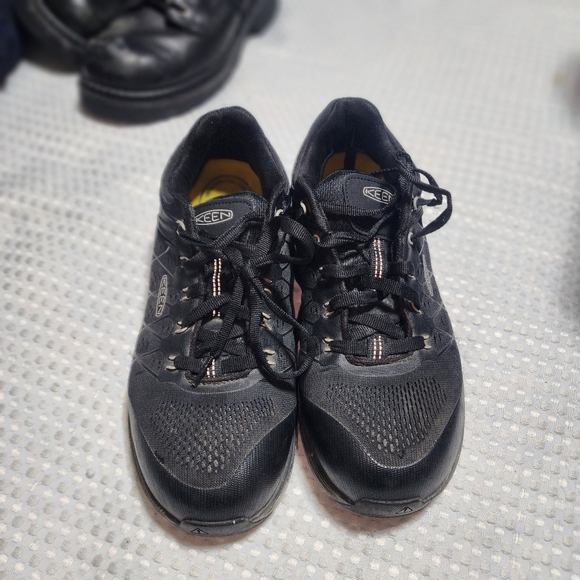 KEEN GUC WOMENS SZ 8.5 UTILITY VISTA  ENERGY INDUSTRIAL WORK SNEAKERS COMPOSITE - Picture 2 of 11